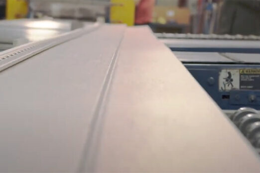 {Details Uncovered: CedarMAX® Insulated Vinyl Siding Manufacturing}
