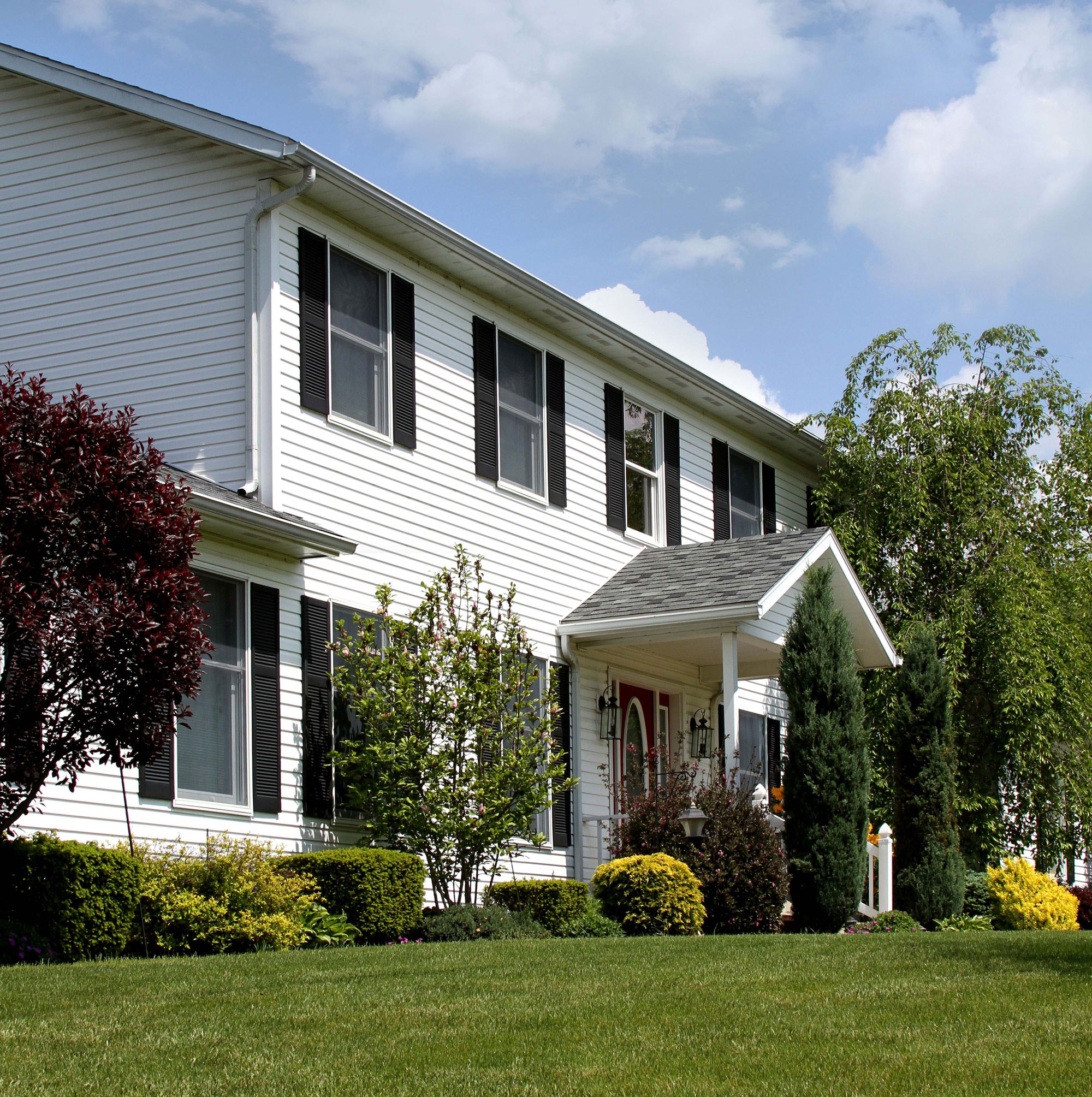 Ultra™ Double 4″ Dutch Lap Vinyl Siding in White