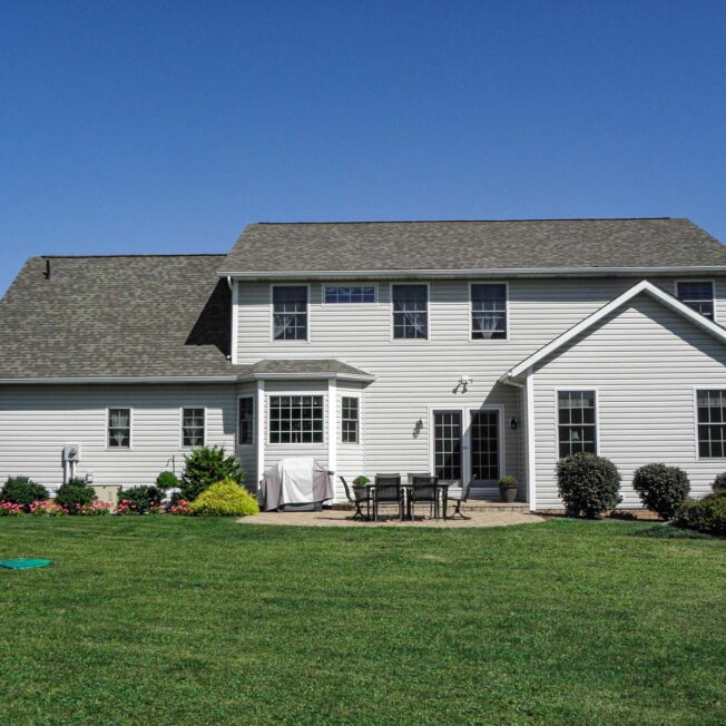 {Willowbrook vinyl siding in White}