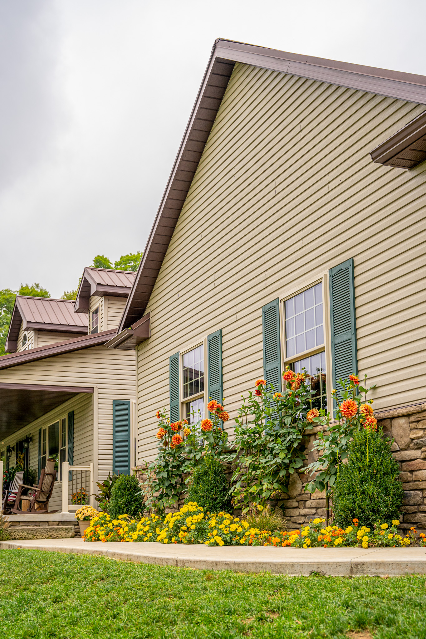 HeartTech® Vinyl Siding in Clay