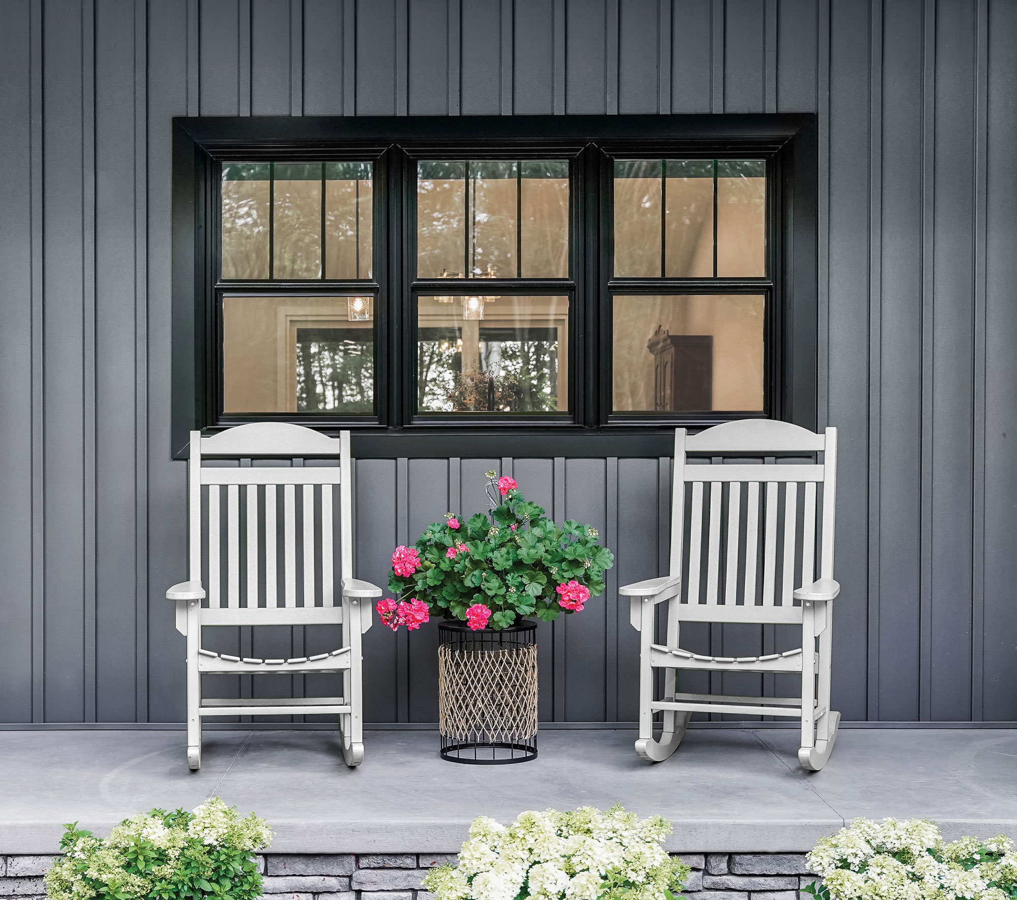 Endure™ Double Hung Windows in Textured Matte Coal Black with Internal Grids