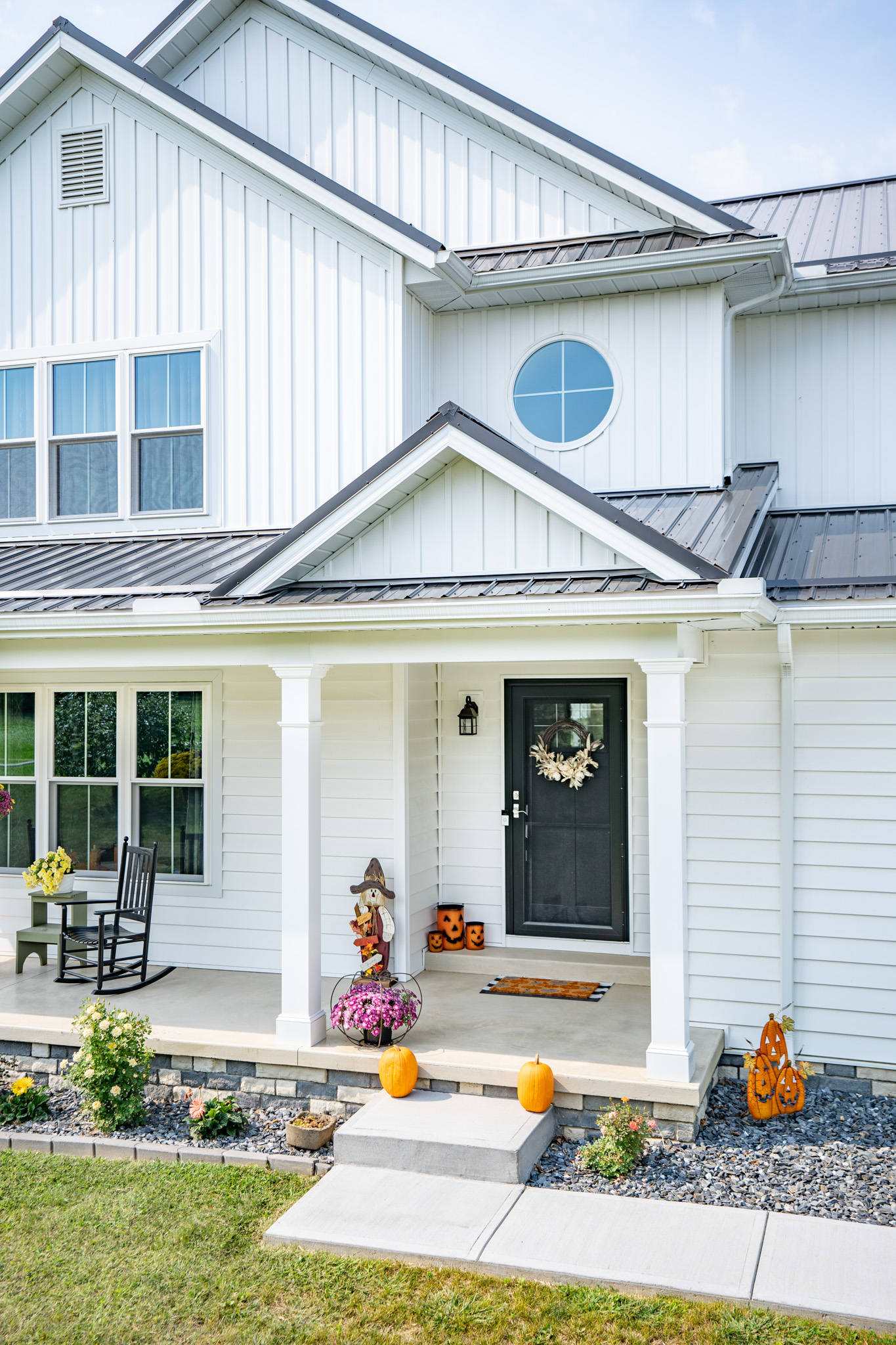 Endure™ Circle Shaped Window with Cottage Grids
