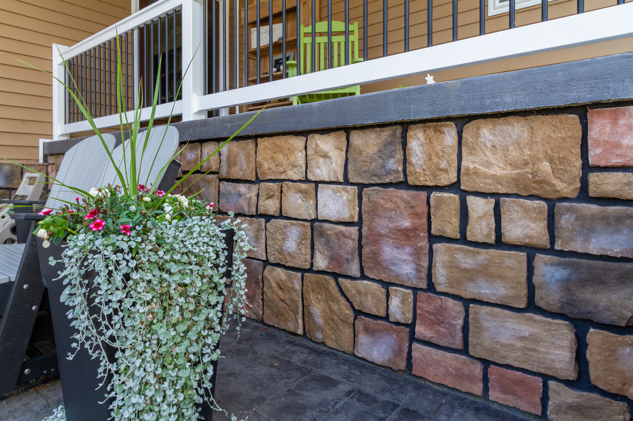 Natural Cut™ Woodbridge Manufactured Stone
