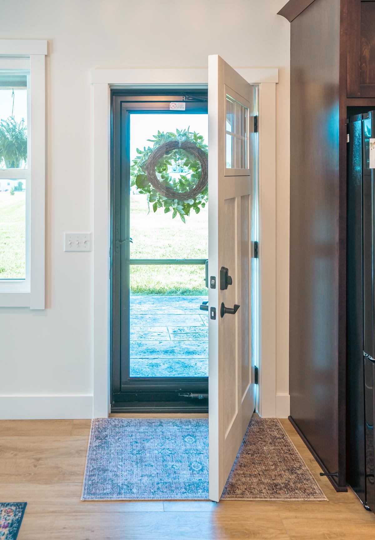 Spectrum™ 291SH Full View Storm Door in Coal Black