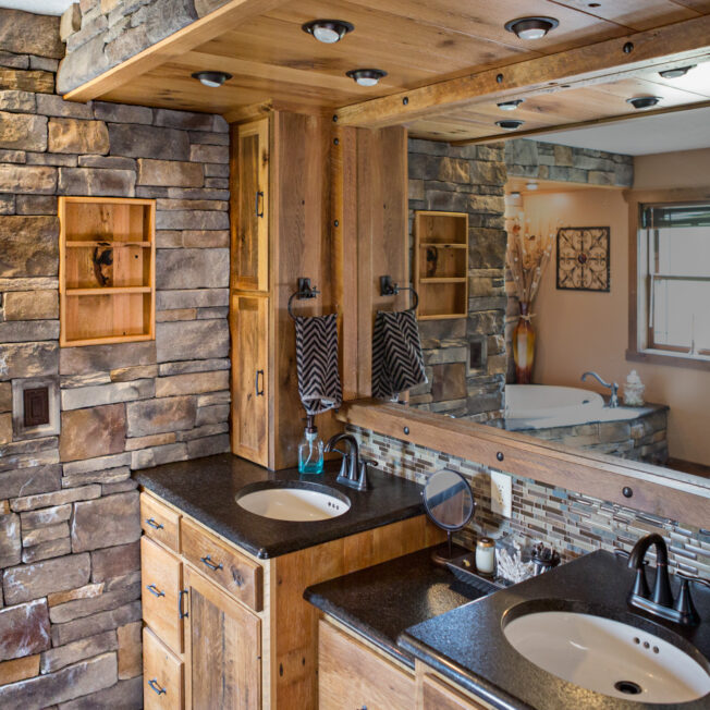 {Terra cut manufactured stone veneer in the color Slate in a bathroom, example of using stone for interior walls and accents}