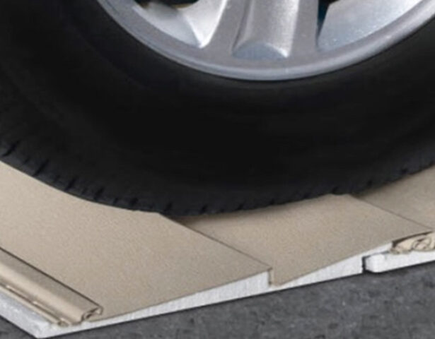 {CedarMAX Tough Crushing Resistance Car Test}