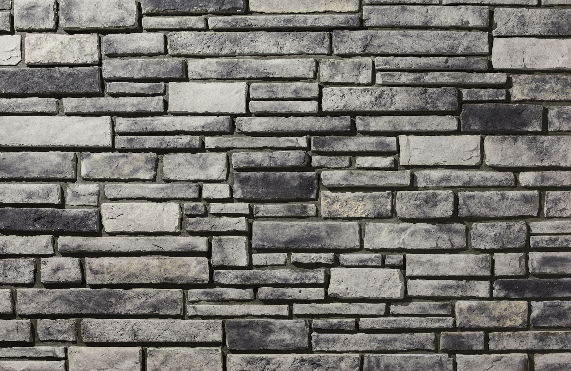 Chisel Cut™ Sterling with Brown Grout