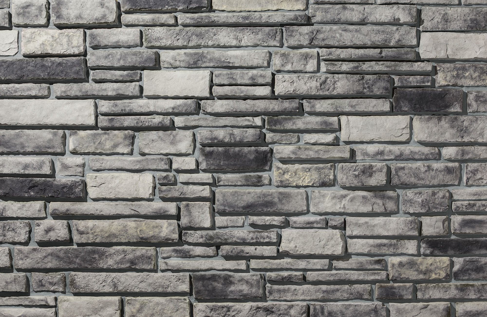 Chisel Cut™ Sterling with Gray Grout