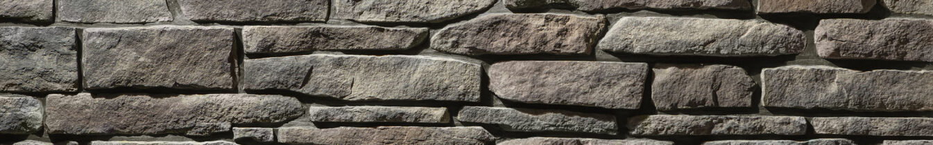 {Ledgestone Southbriar with Brown Grout}
