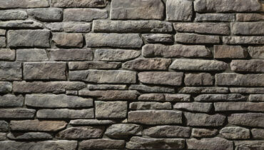 Ledgestone Southbriar with Brown Grout