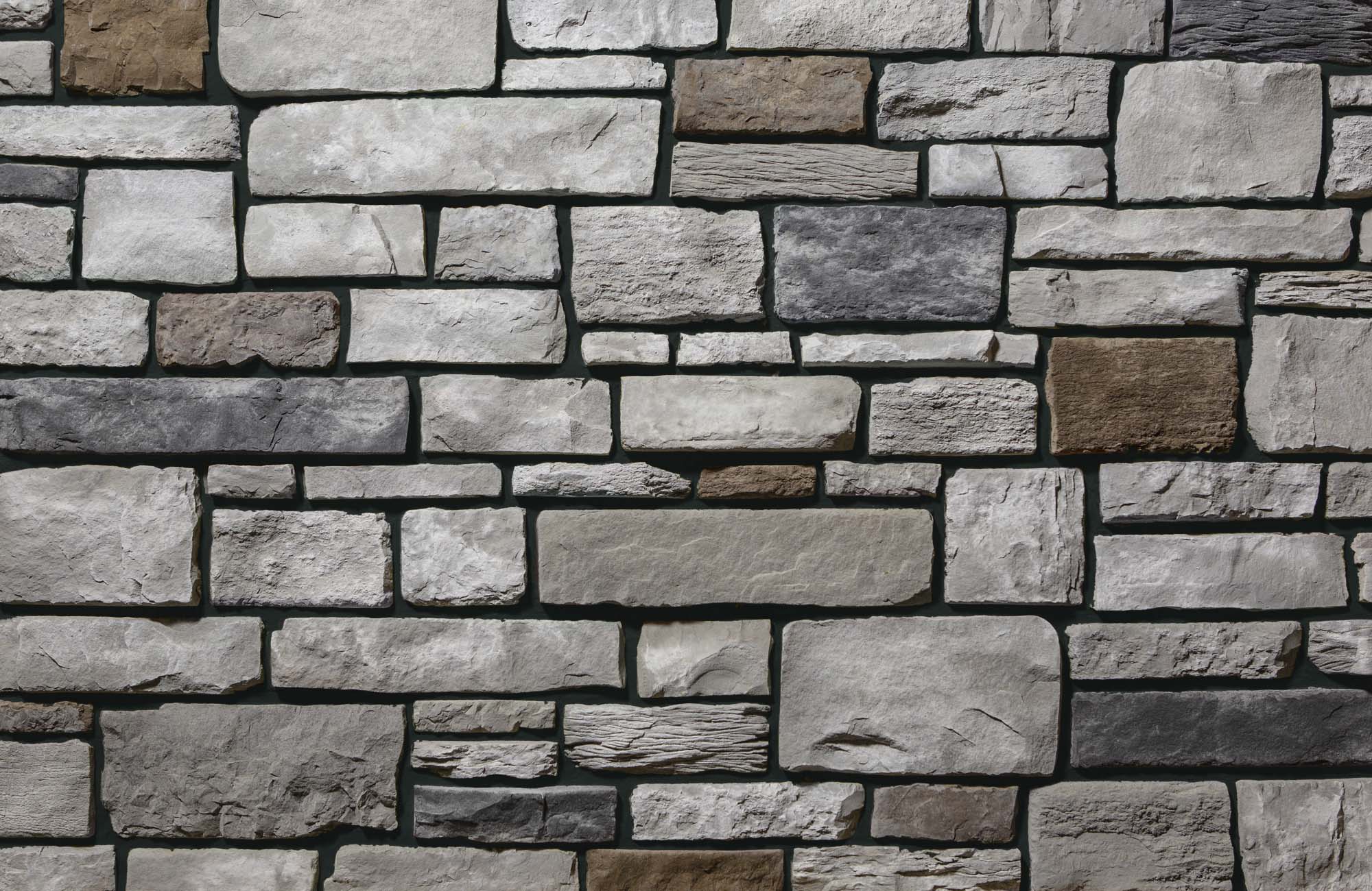 Terra Cut™ Niagara with Black Grout