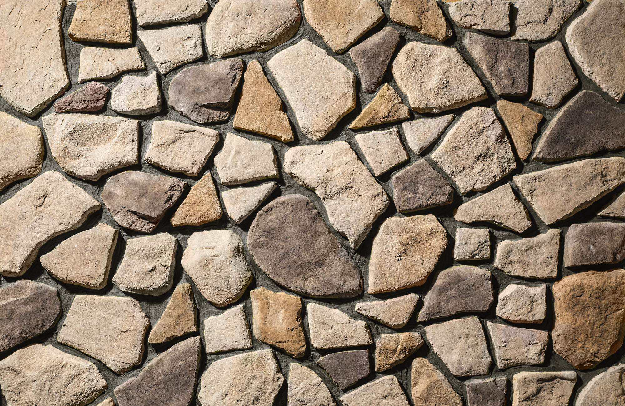 Fieldstone Top Rock with Brown Grout