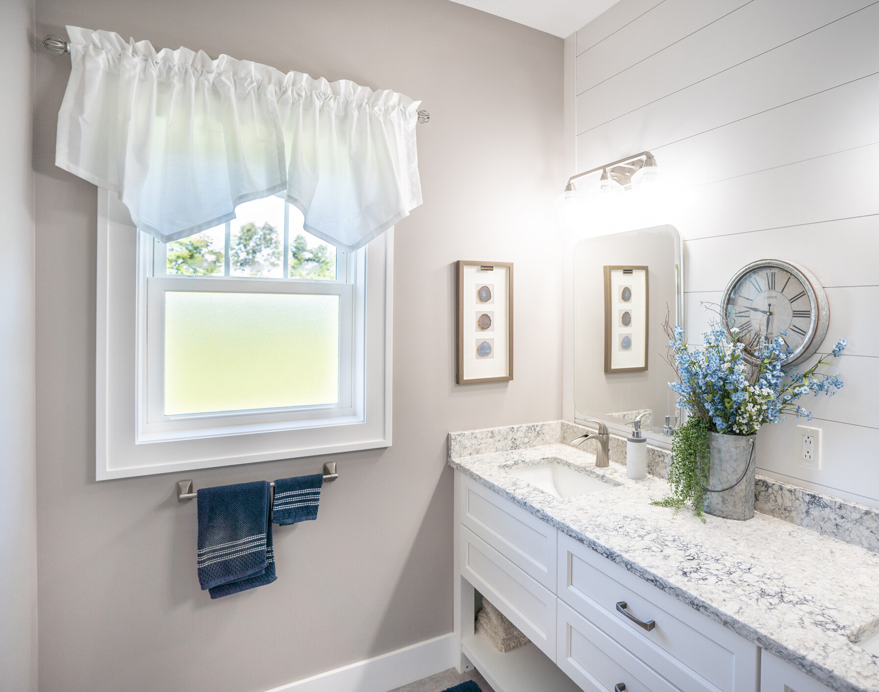 Endure™ Double Hung Window in White with Obscure Pebble Privacy Glass