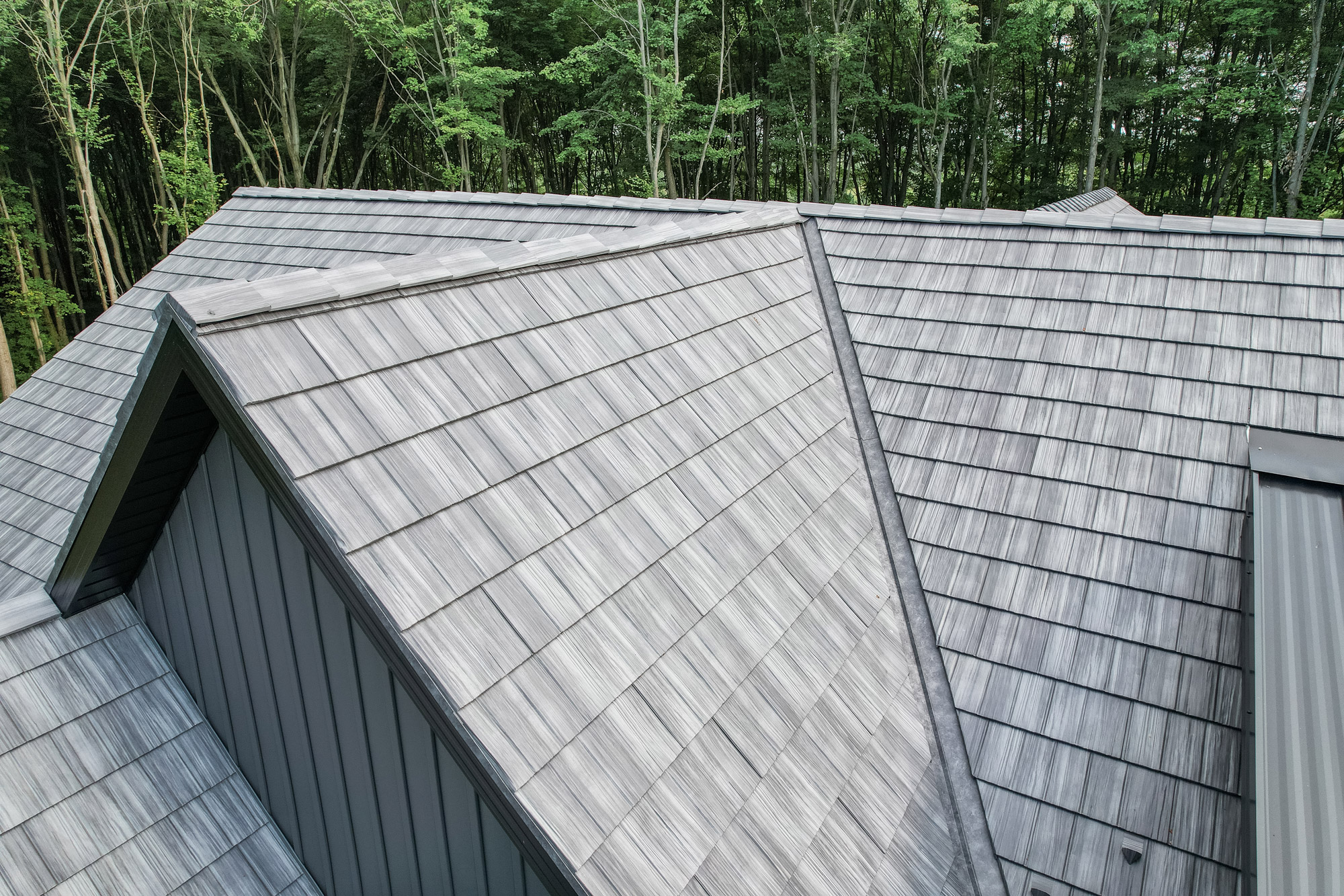 Shadewood Shake Metal Roofing