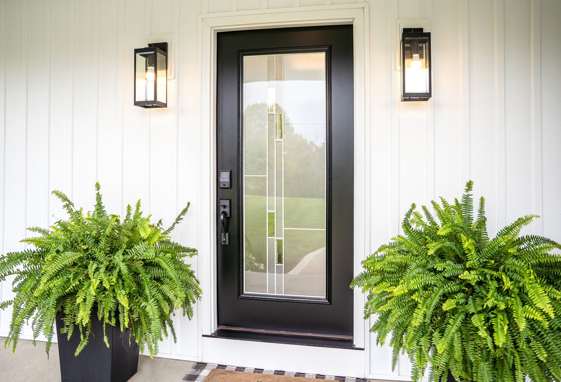 Signet® 460 in Coal Black with Genesis Decorative Glass