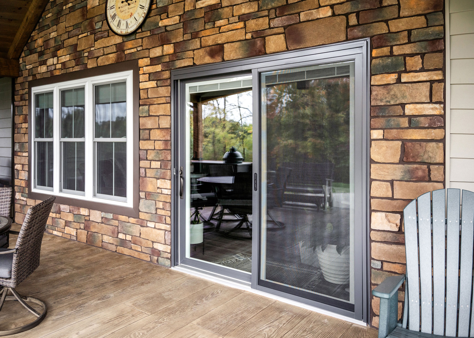 Endure™ Sliding Patio Door in Nightfall with Internal Blinds
