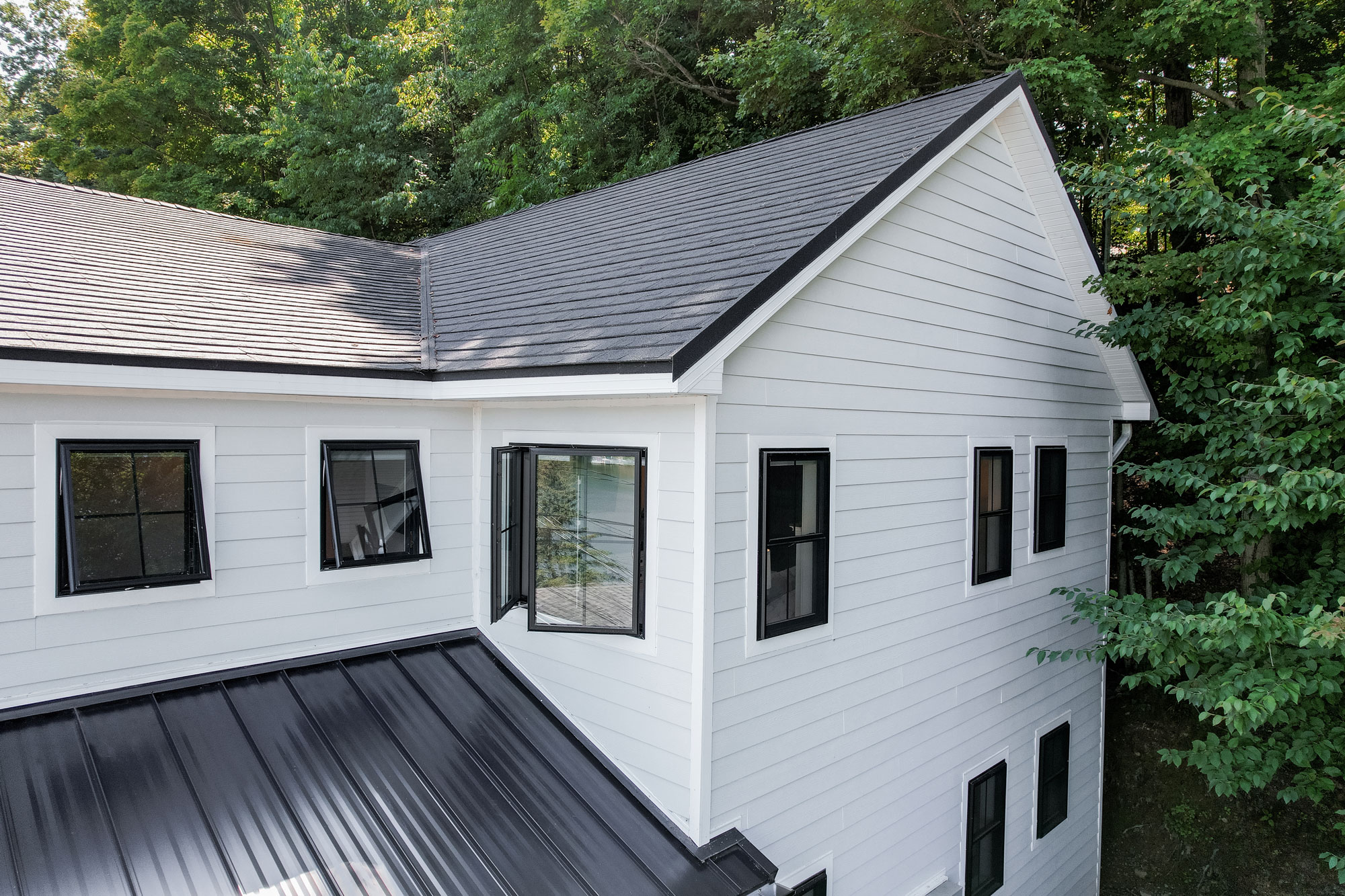 Endure™ Casement and Awning Windows in Textured Matte Coal Black