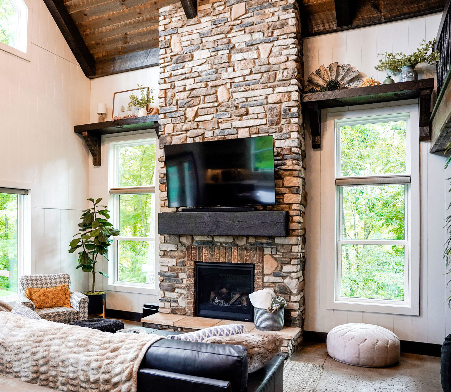 Endure™ Double Hung and Picture Windows in White
