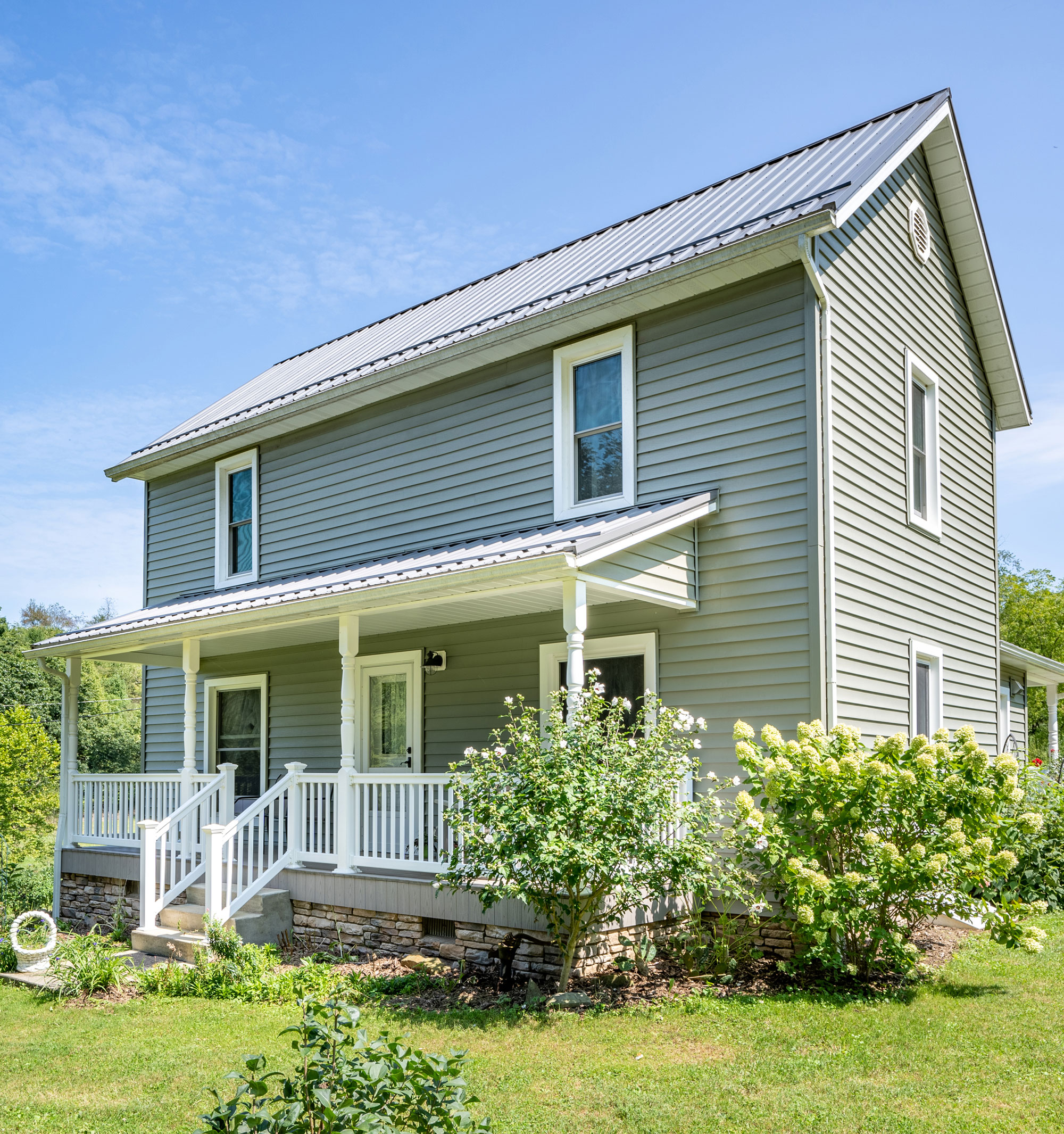 HeartTech® Vinyl Siding in Aspen