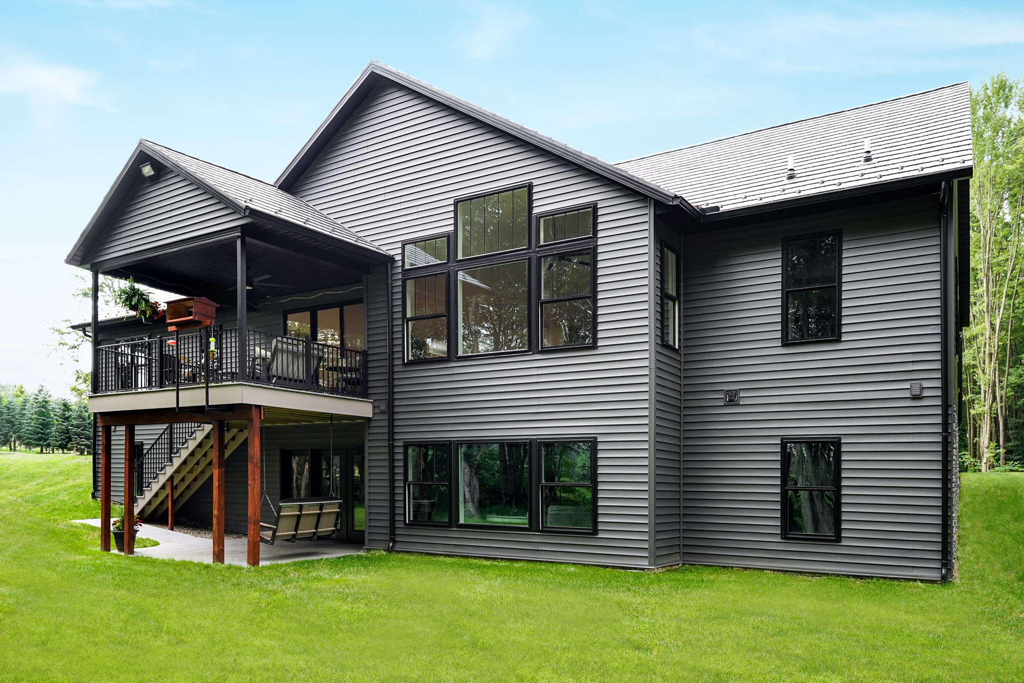 ProVia HeartTech® Double 5" dark gray vinyl siding in Nightfall