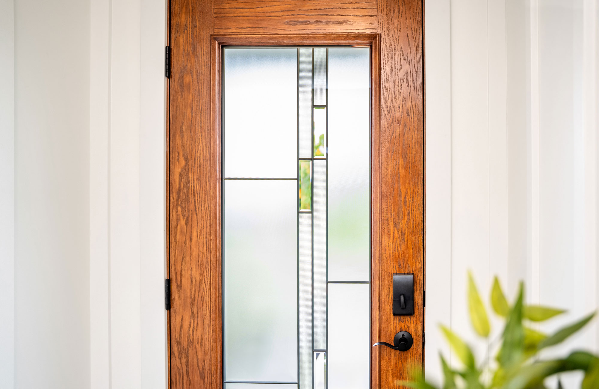 Signet® 460 Entry Door in Caramel with Brookhaven Decorative Glass