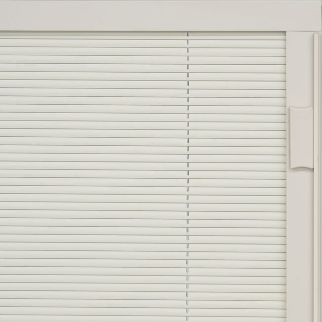 {Closeup view of exterior door with blinds in the color Cream}