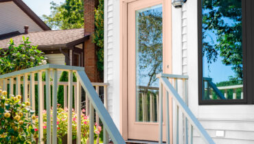 Legacy™ Steel 460 in Blush with Internal Blinds