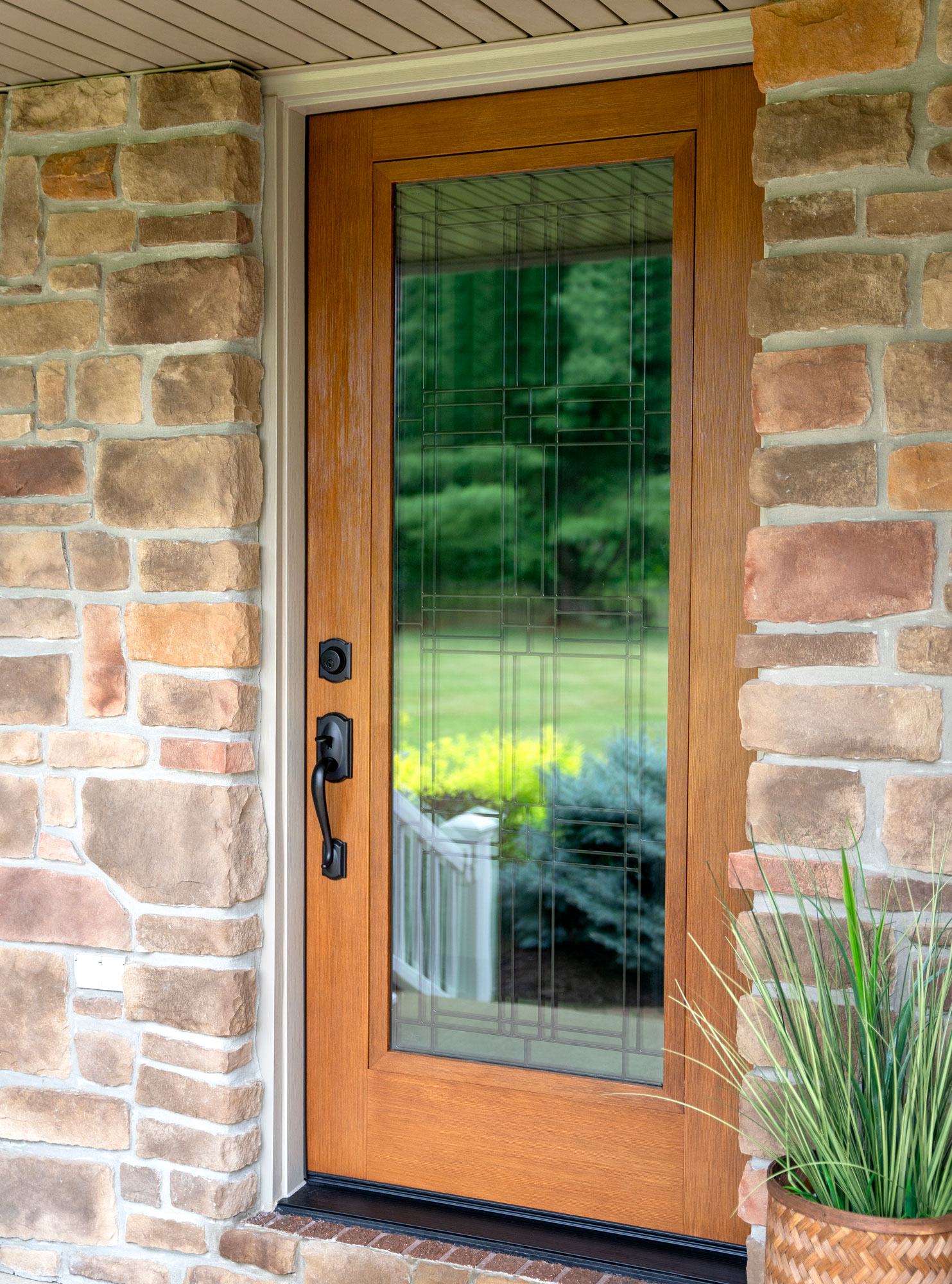 Signet® Fir 420 in Caramel with Laurence Art Glass