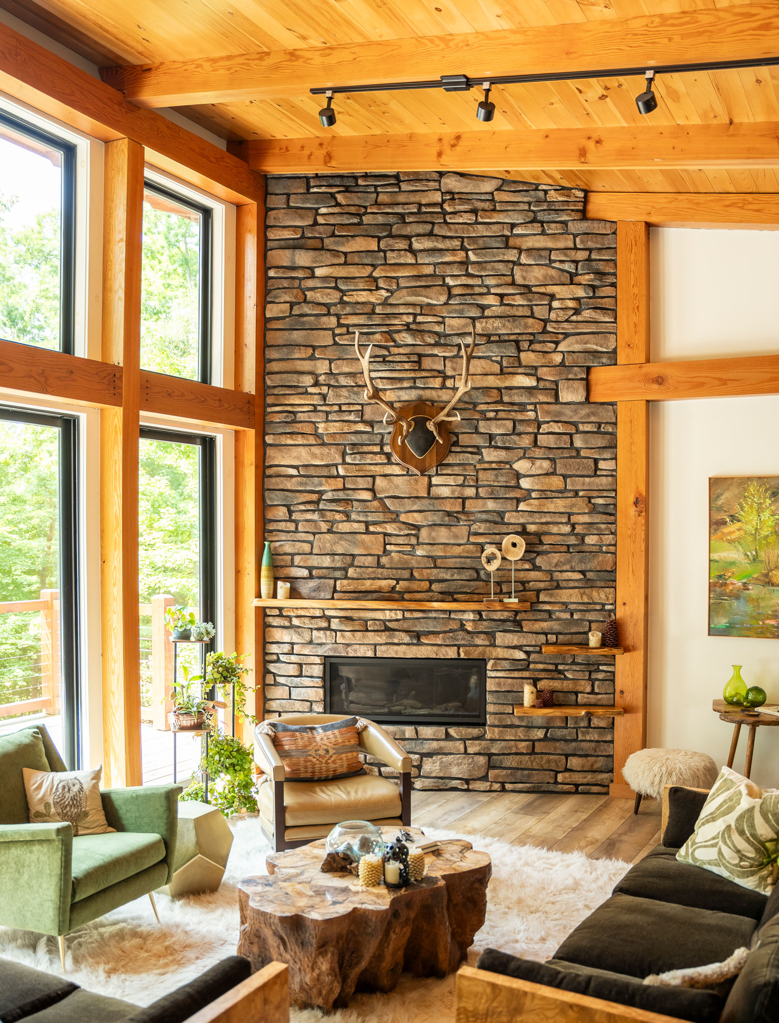 Ledgestone Rushmore Manufactured Stone Fireplace