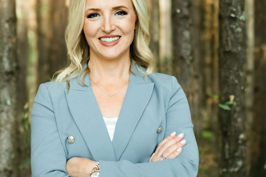 A photo of Jenni Catron, featured speaker at the 2025 Leadership Symposium in New Philadelphia, Ohio