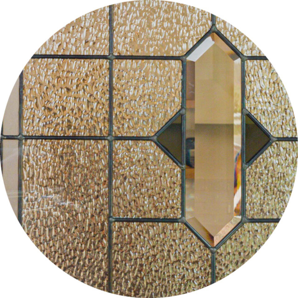 Small circle selector image showing Brookhaven decorative glass, which can be used in ProVia® doors and windows