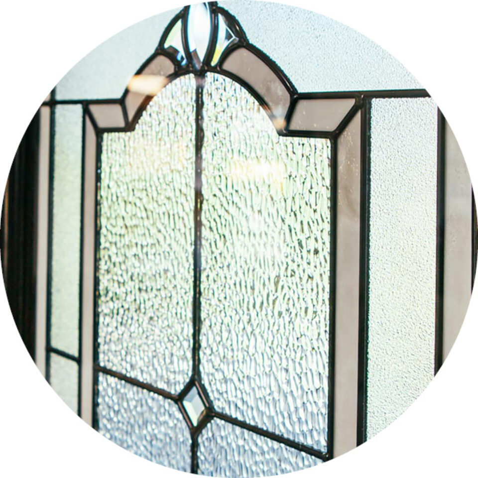 Small circle selector image showing ProVia® Florence decorative glass for doors and windows