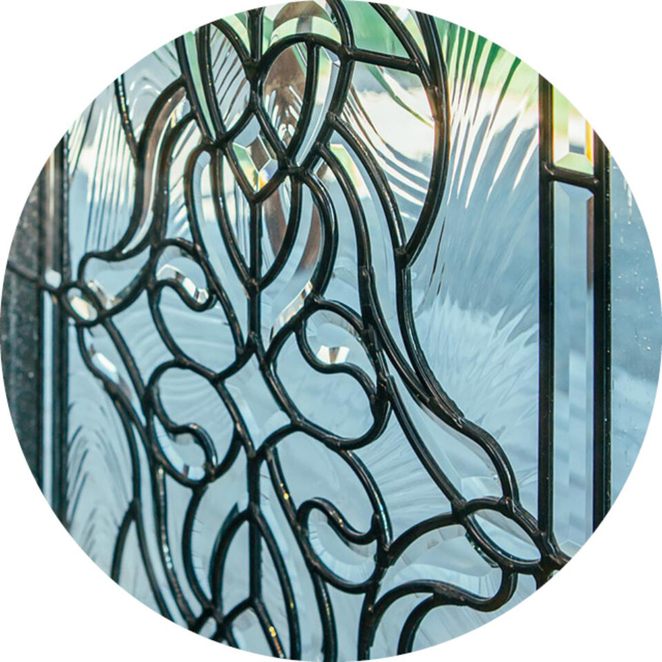 Small circle selector image showing ProVia® Symphony decorative glass design for front doors and windows