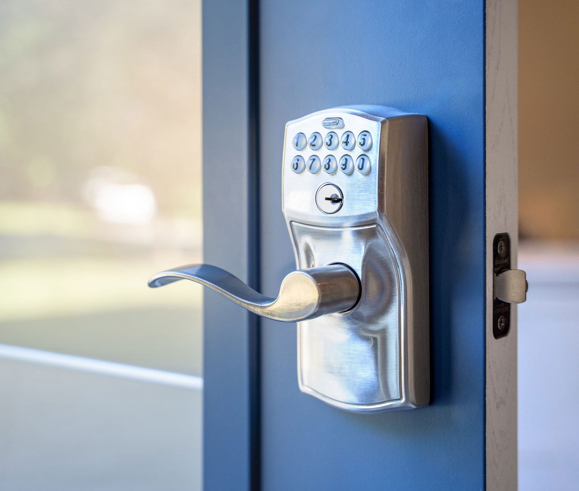 Schlage® Accent Lever Electronic Lockset in Satin Nickel