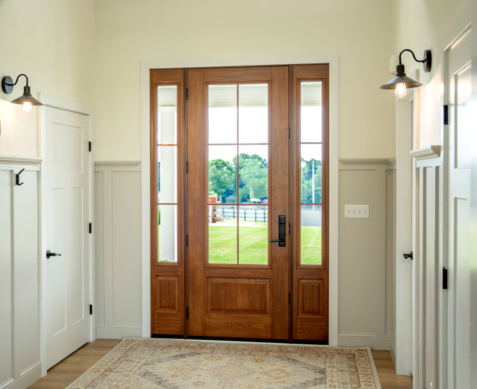 Signet® Cherry 440 8' Door in American Cherry with Internal Cottage Grids
