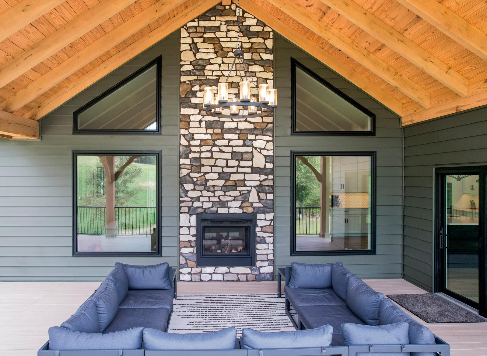 Ridge Cut™ Denali Manufactured Stone Exterior Fireplace