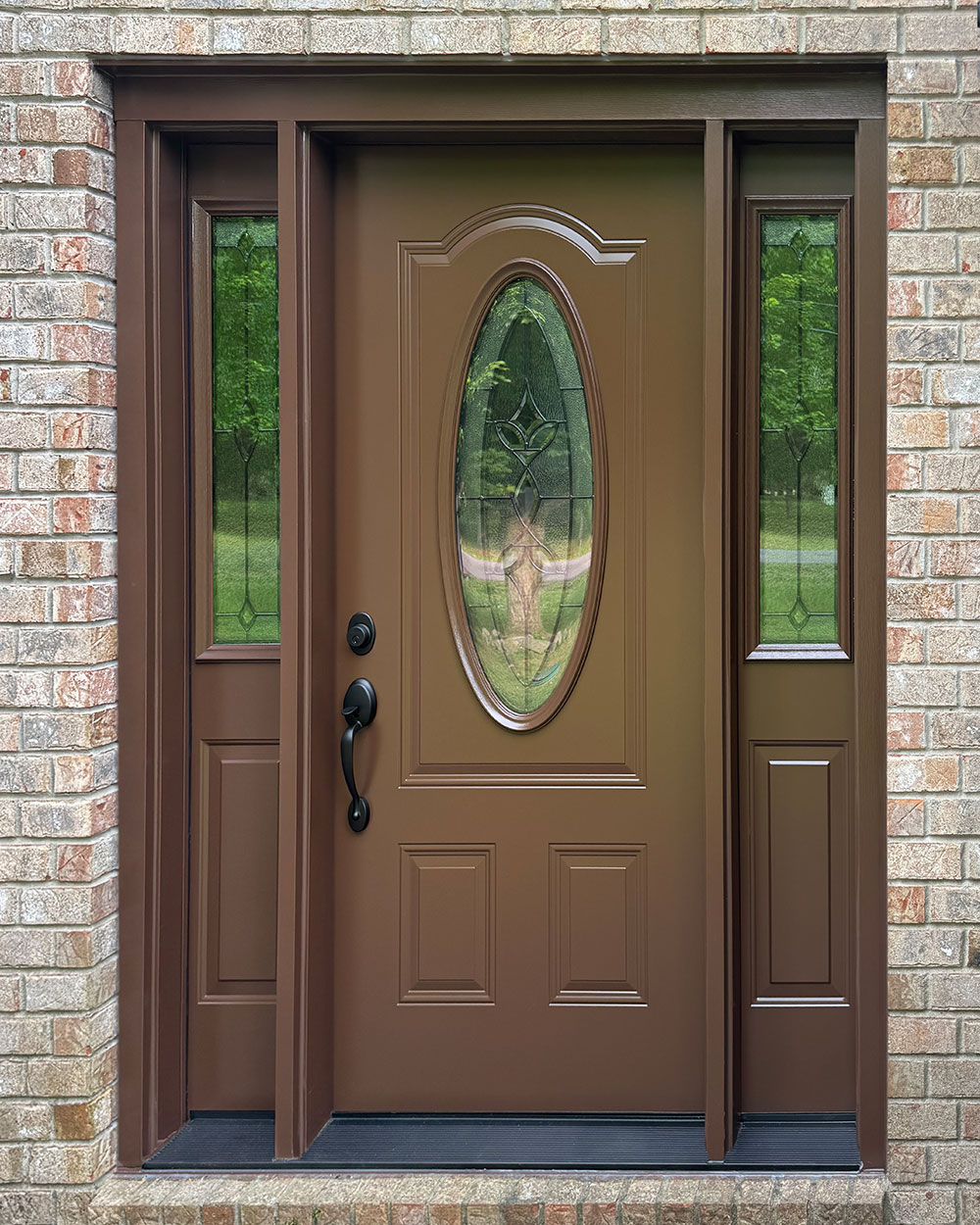 Tomeaka L. Legacy™ Smooth 150-2P Door and Sidelites in Tudor Brown After