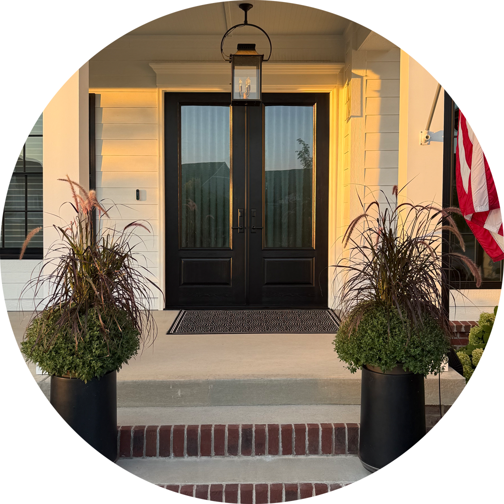 Robert F. | Carmel, IN | Signet® Cherry 440 French Door in Coal Black with Chinchilla Privacy Glass